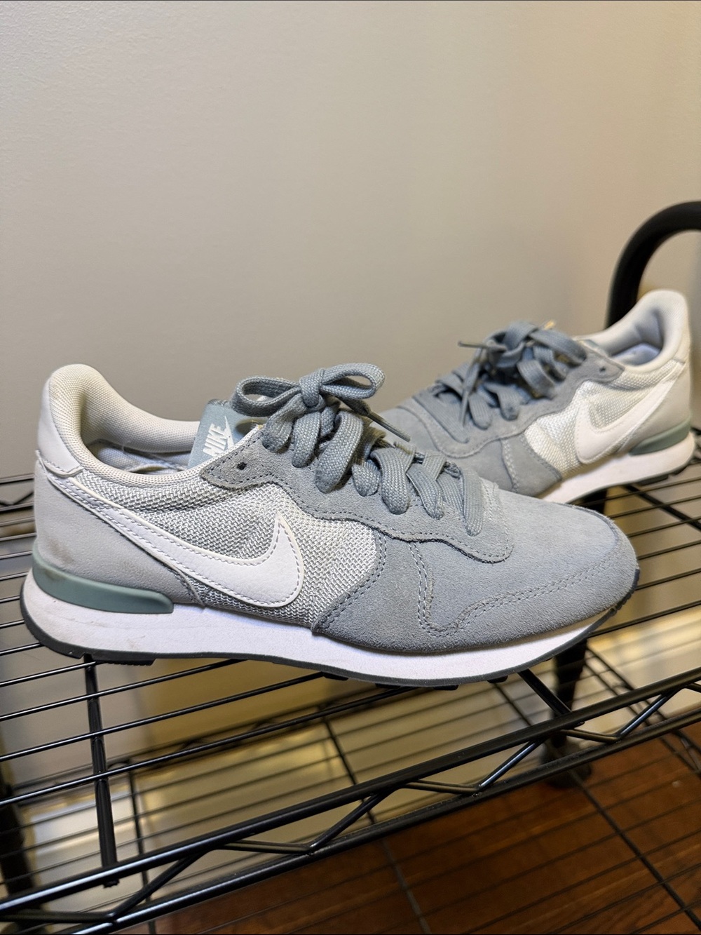 Nike Women’s Internationalists - Gray- Sneakers